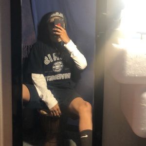 Meet your Posher, Jouan